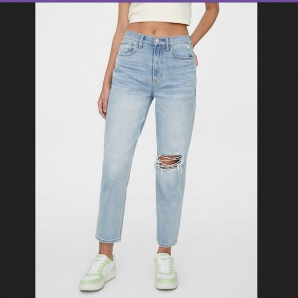 NWT American Eagle Ripped 90s Boyfriend Light Indigo High waist Distressed Jeans - Picture 6 of 16